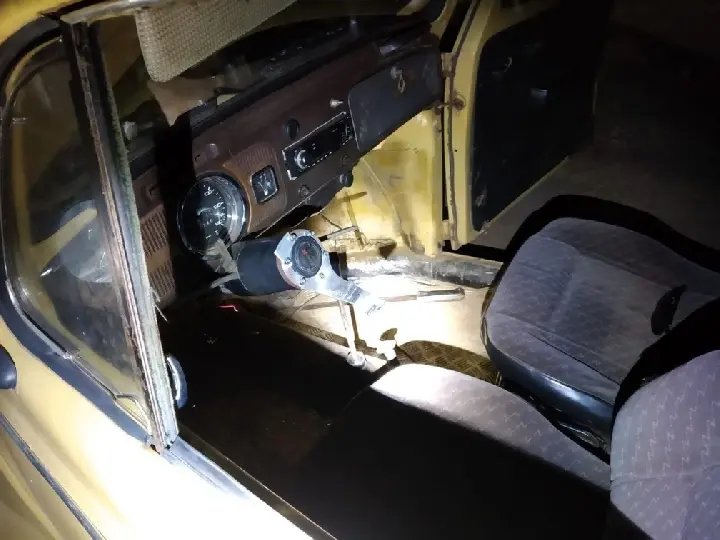 Homem embriagado &eacute; preso dirigindo um Fusca sem volante, em Santa Catarina
