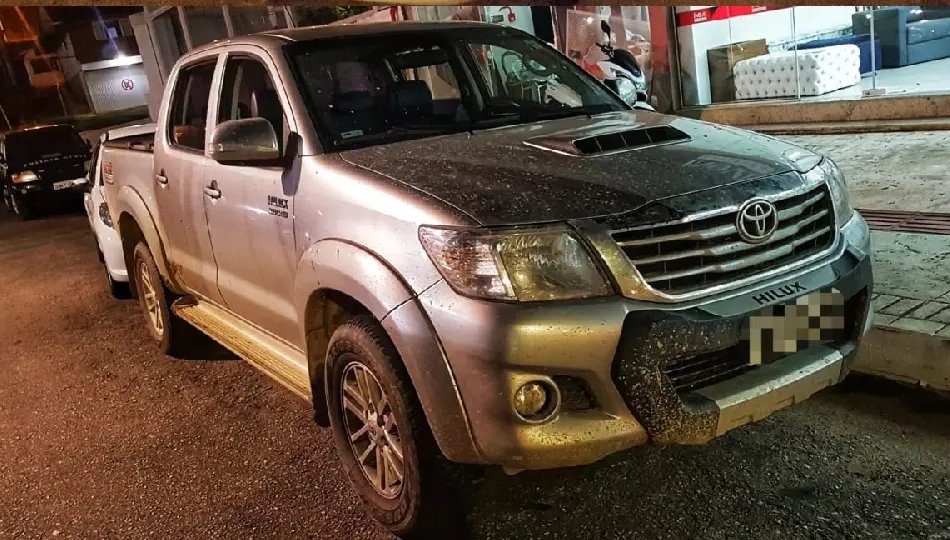 PM recupera ve&iacute;culos clonados e prende tr&ecirc;s suspeitos