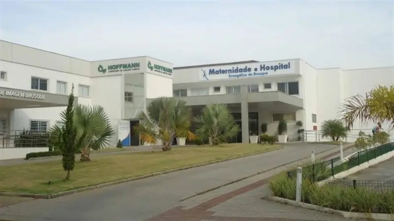 Médicos discutem possibilidade de reabertura do Hospital Evangélico