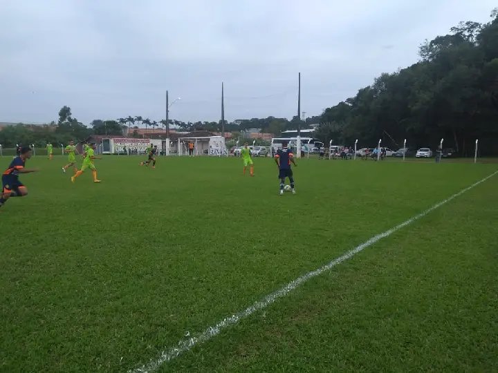 Brusque treina forte para enfrentar o Ga&uacute;cho no domingo