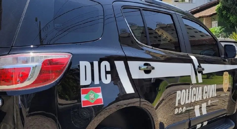 Homem &eacute; preso preventivamente por homic&iacute;dio, no bairro Limeira