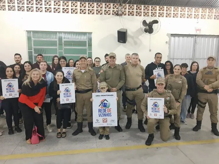 Policia Militar instala a 100&ordf; Rede de Vizinhos em Brusque