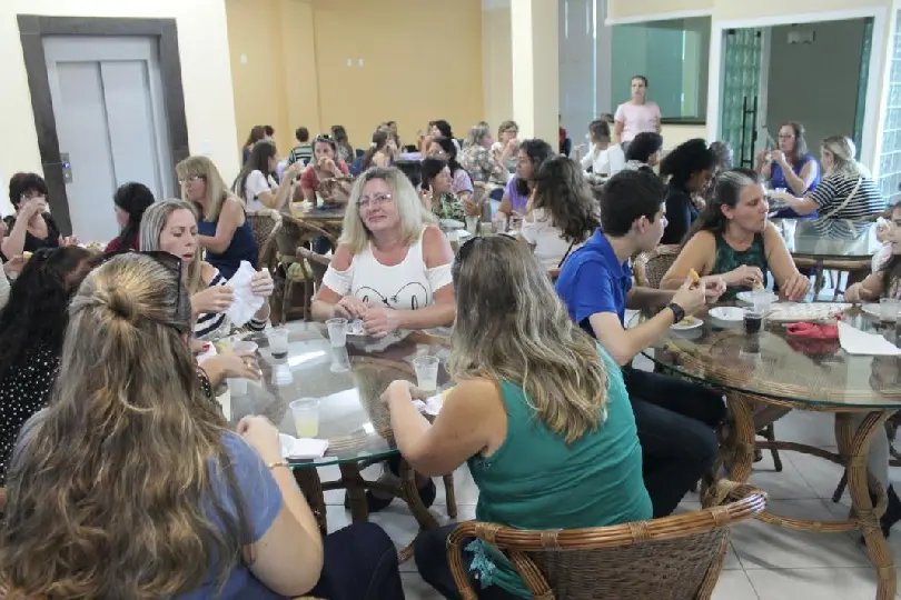Bingo Cultural homenageia mães trabalhadoras vestuaristas