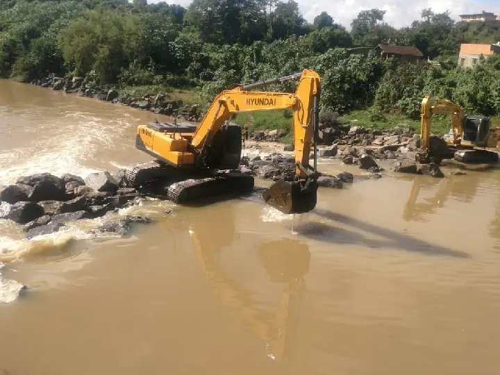 Samae realiza obra para melhorar abastecimento de &aacute;gua 