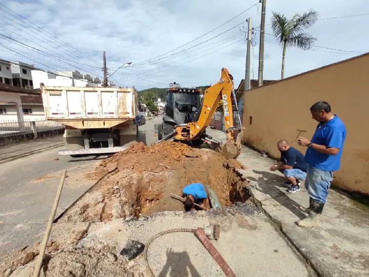Reparo na rede deixa regi&otilde;es do Limeira Baixa sem &aacute;gua neste domingo