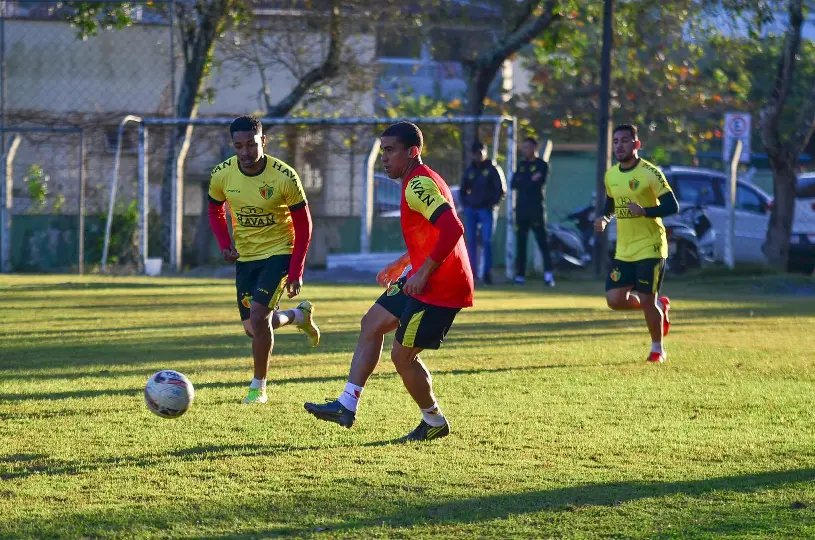 Brusque encerra prepara&ccedil;&atilde;o para encarar o Oper&aacute;rio