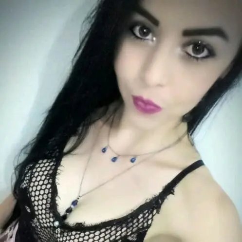 Jovem &eacute; morta a tiros pelo ex-namorado em Joinville
