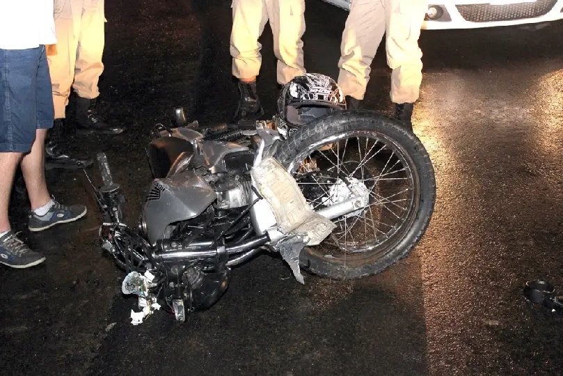 Morre o jovem que se acidentou na rua Itajaí