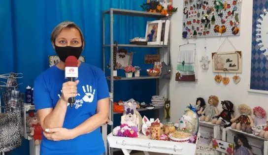 (V&Iacute;DEO) M&atilde;os do Bem: &ldquo;O retorno maior &eacute; para quem doa&rdquo;, afirma volunt&aacute;ria