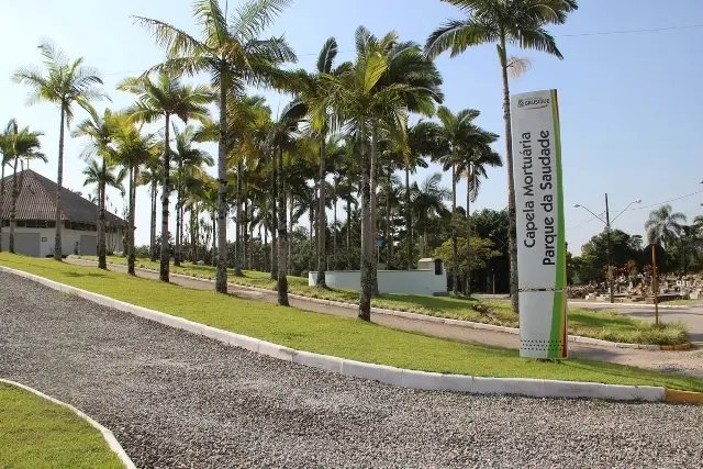 Homem flagra vândalos no Parque da Saudade 