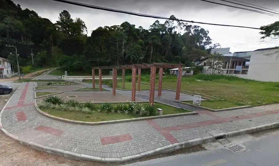 Pra&ccedil;a Elsa da Silva ser&aacute; inaugurada hoje pela Prefeitura