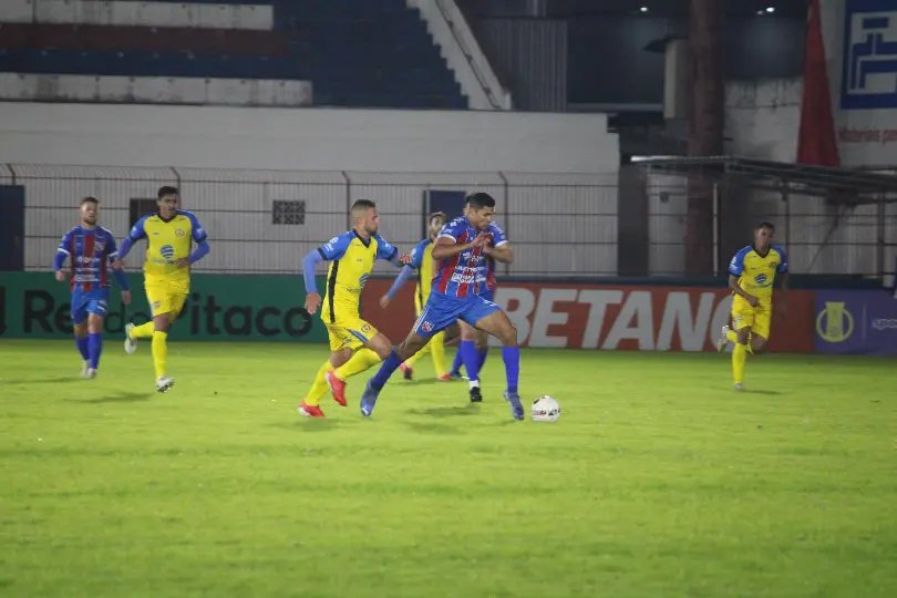  Carlos Renaux vence o Na&ccedil;&atilde;o pela S&eacute;rie B do Catarinense