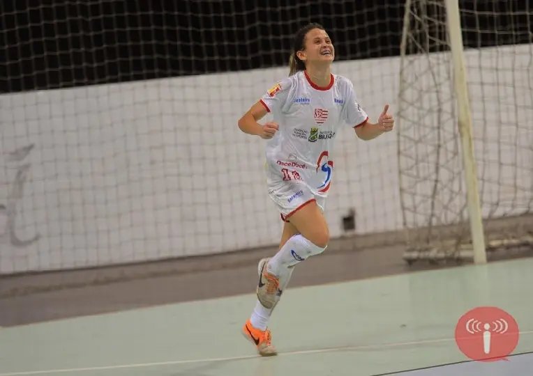 Atleta do Barateiro Futsal é indicada a Melhor do Mundo