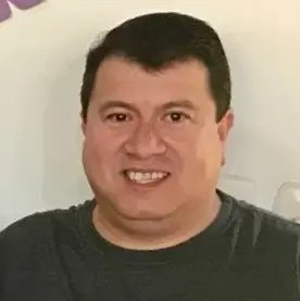 Homem morre ap&oacute;s carro cair em lagoa em Gaspar