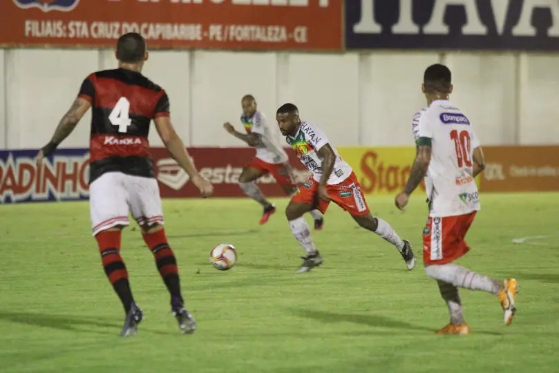 Brusque vence o Ituano e volta para s&eacute;rie B, 32 anos depois