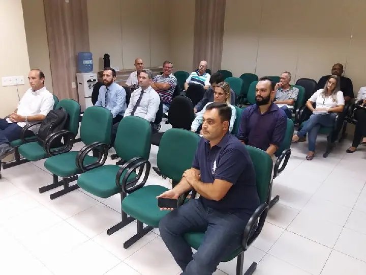 Sintricomb empossa representantes no Conselho Municipal do Saneamento Básico