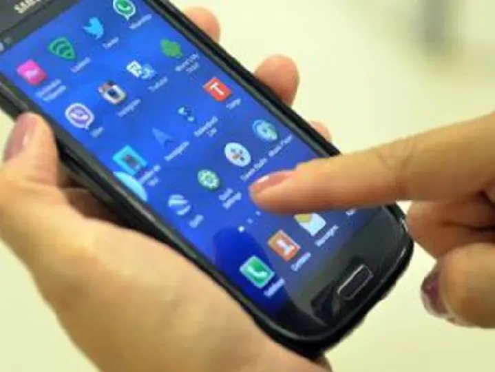 Anatel inicia bloqueio de celulares irregulares em 15 estados