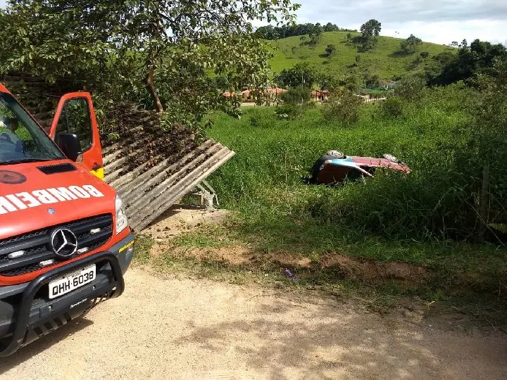 Acidente no Limeira deixa duas pessoas feridas sem gravidade