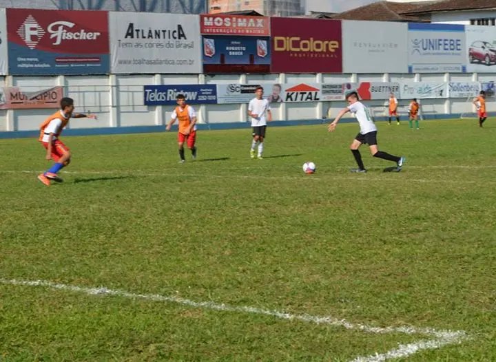 Moleque Bom de Bola inicia na pr&oacute;xima segunda-feira