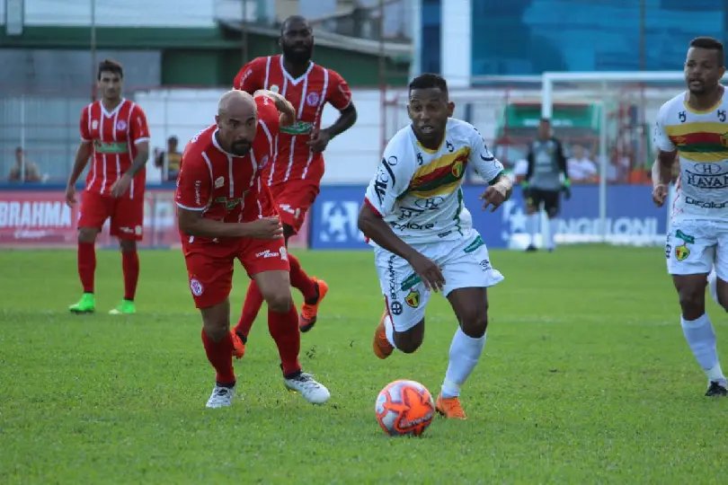 Brusque vence o Hercílio sem apresentar futebol convincente