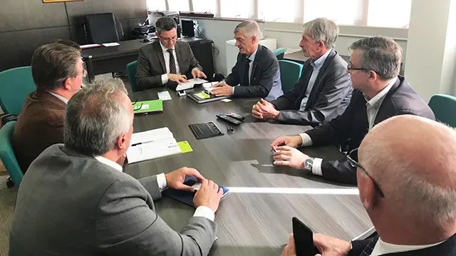 Acafe tem reunião com Lucas Esmeraldino