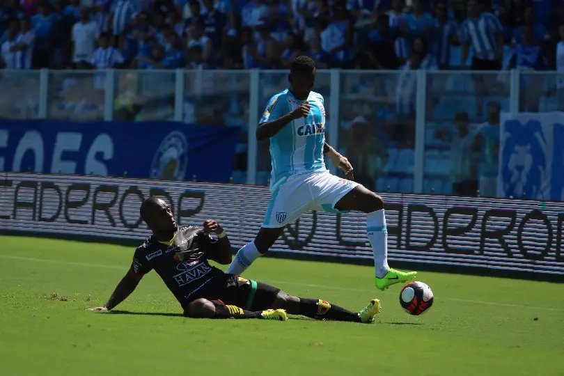 Brusque conhece primeira derrota sob comando de Pingo