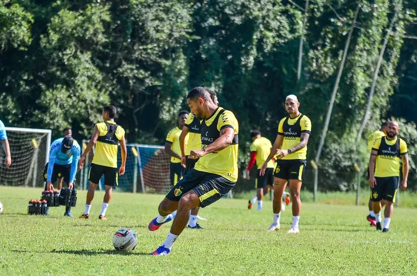 De olho no Londrina, Brusque realiza treino t&aacute;tico no CT