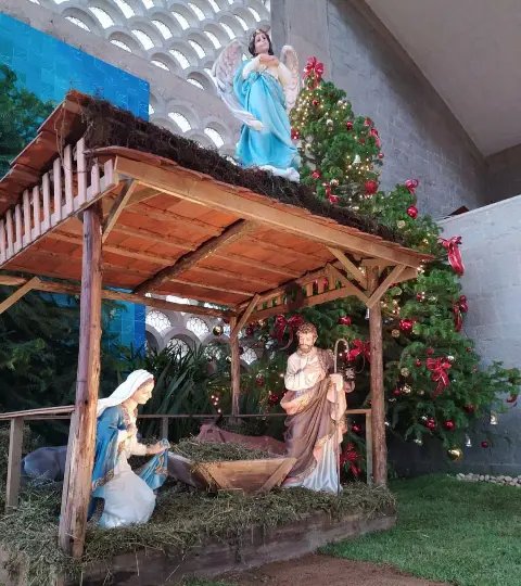 Igreja Matriz conclui a montagem do pres&eacute;pio