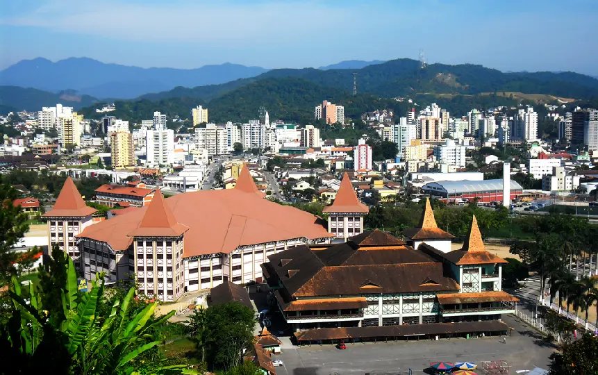 Covid-19: Secretaria de Sa&uacute;de voltar&aacute; a divulgar dados por bairro