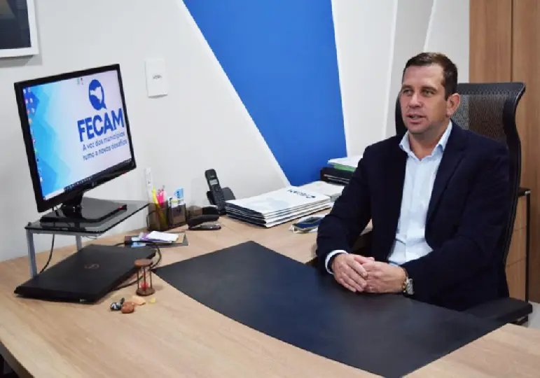 Fecam assinar&aacute; compra de vacinas Sinovac para SC