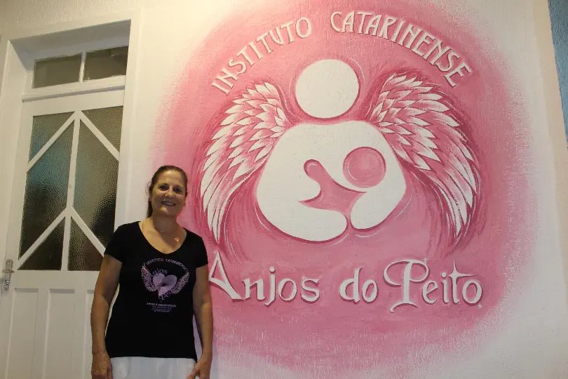 Uma d&eacute;cada de apoio com aleitamento materno