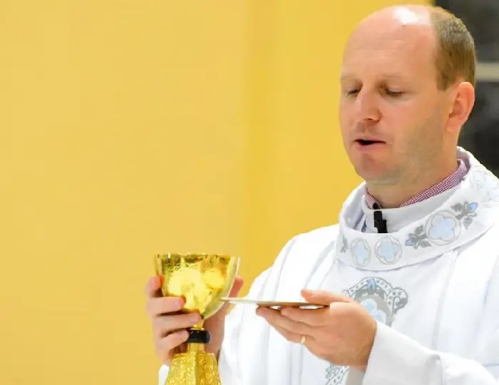 Paróquia São Luís Gonzaga acolhe pároco Diomar Romaniv