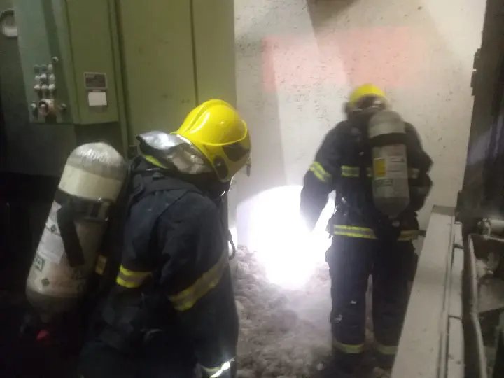 Bombeiros controlam incêndio em filtro de fiação, no Limoeiro