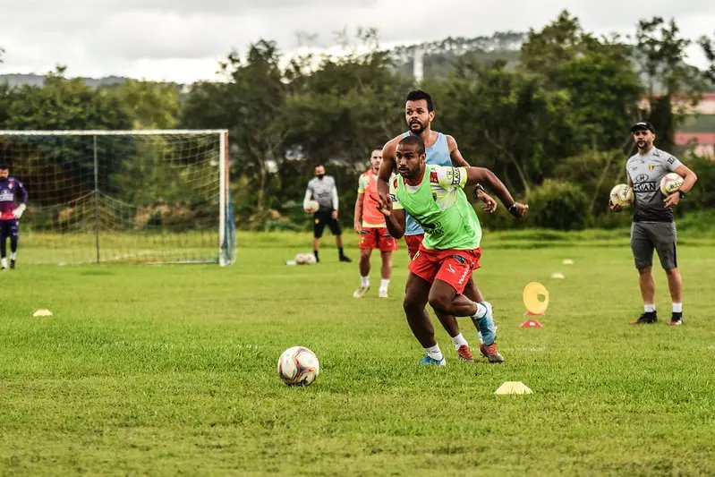 Brusque FC treina em dois turnos visando o Volta Redonda