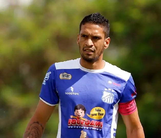 Volante J&ocirc; &eacute; o terceiro refor&ccedil;o do Carlos Renaux