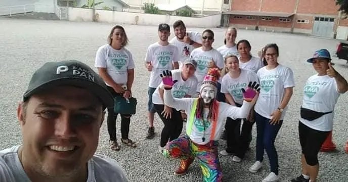 Ama Brusque lan&ccedil;a ped&aacute;gio virtual