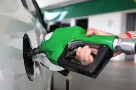 Petrobras reduz pelo 2º dia seguido preço da gasolina