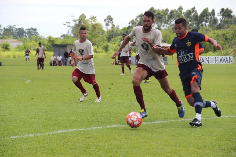 Em jogo-treino Brusque vence por goleada