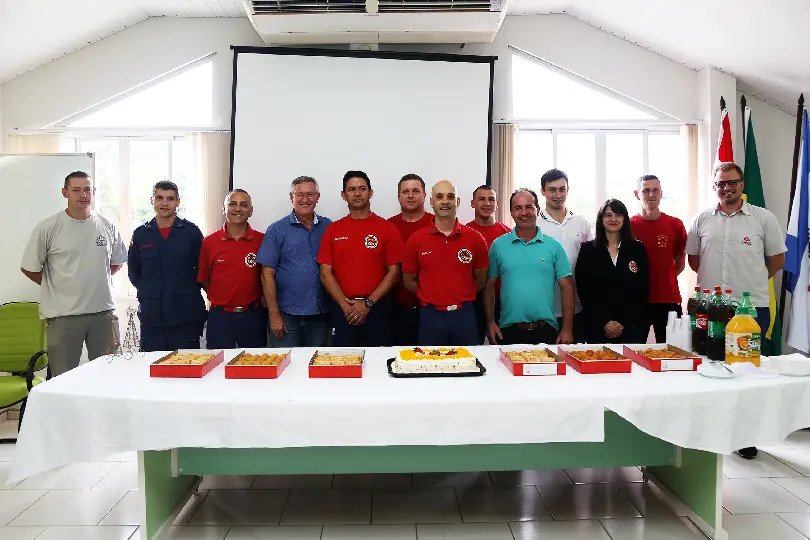 Bombeiros comemora 15 anos de instalação em Guabiruba