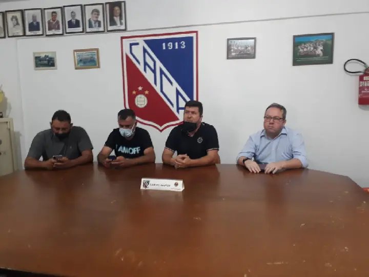 Projeto novo: Carlos Renaux Futsal j&aacute; &eacute; uma realidade