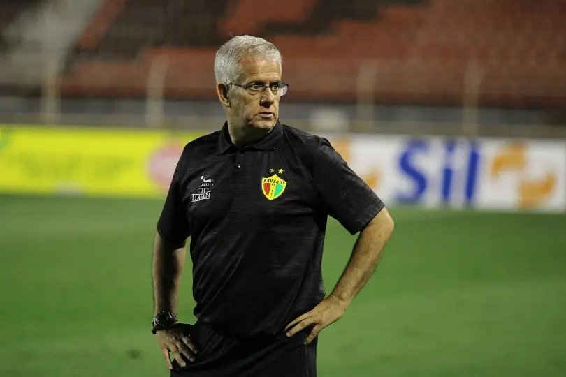 &ldquo;Acho que teve um p&ecirc;nalti n&atilde;o marcado que seria decisivo&rdquo;