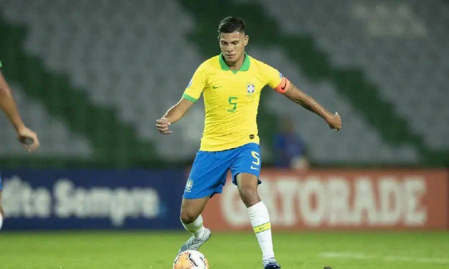 Sele&ccedil;&atilde;o: Bruno Guimar&atilde;es, do Lyon, &eacute; convocado para vaga de Casemiro