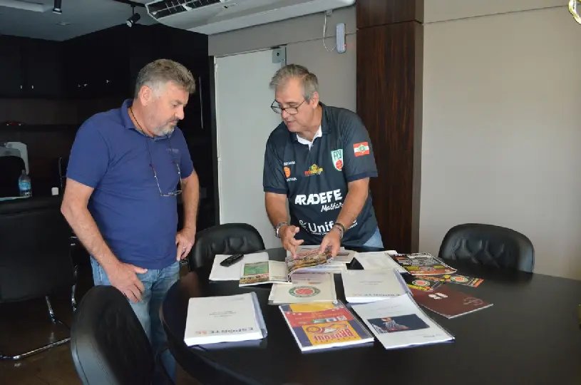 AD Brusque presta contas a patrocinador