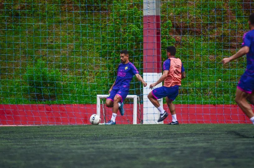 Brusque se reapresenta visando o jogo de volta da semifinal