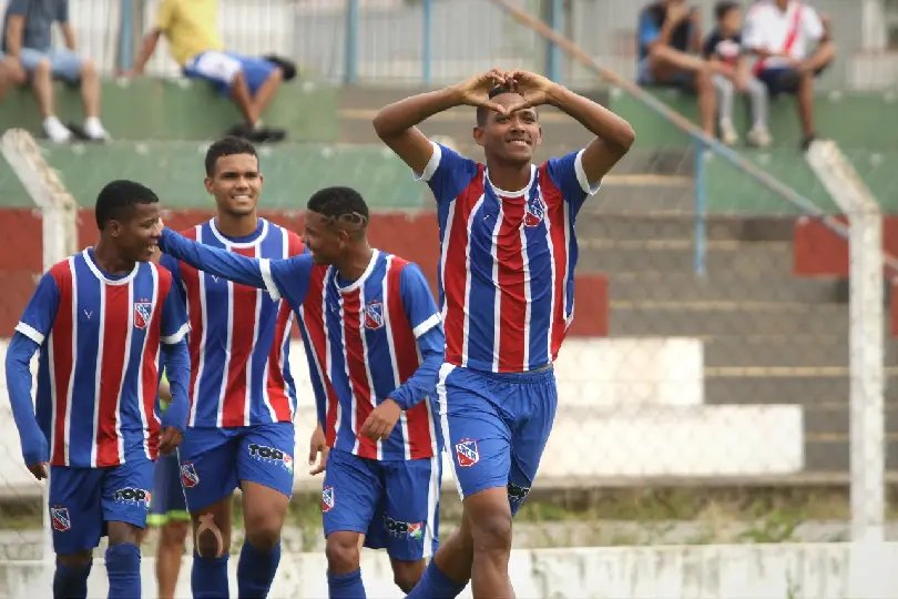 Sub-20 do Carlos Renaux encara o Guarani em Palho&ccedil;a