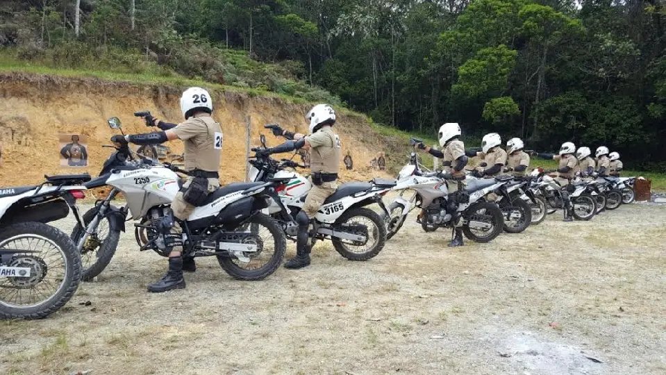 ROCAM realiza instrução em Brusque
