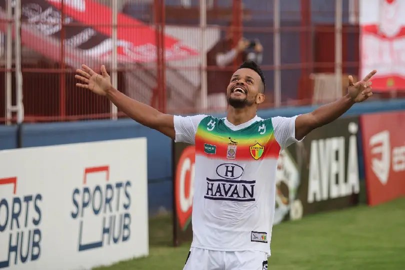 Brusque vence o S&atilde;o Bento e mant&eacute;m lideran&ccedil;a na S&eacute;rie C