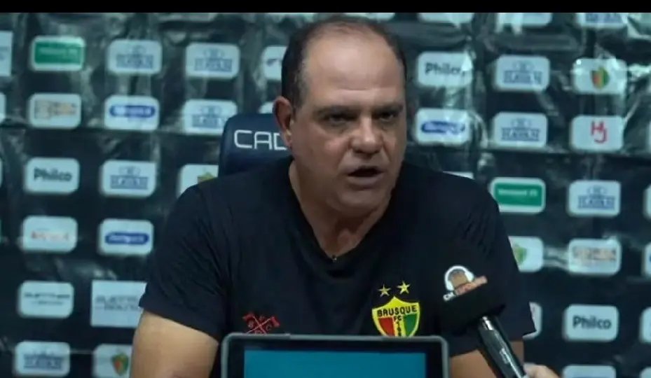 Waguinho Dias v&ecirc; Brusque melhor e lamenta poss&iacute;vel falta n&atilde;o marcada