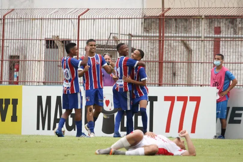 Sub-20 do Carlos Renaux, goleia e vence na estreia do Catarinense S&eacute;rie B
