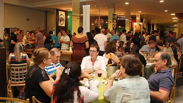 47ª Pronegócio confraterniza em Happy Hour